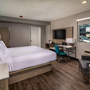 King Room Disability Access or Non-Smoking